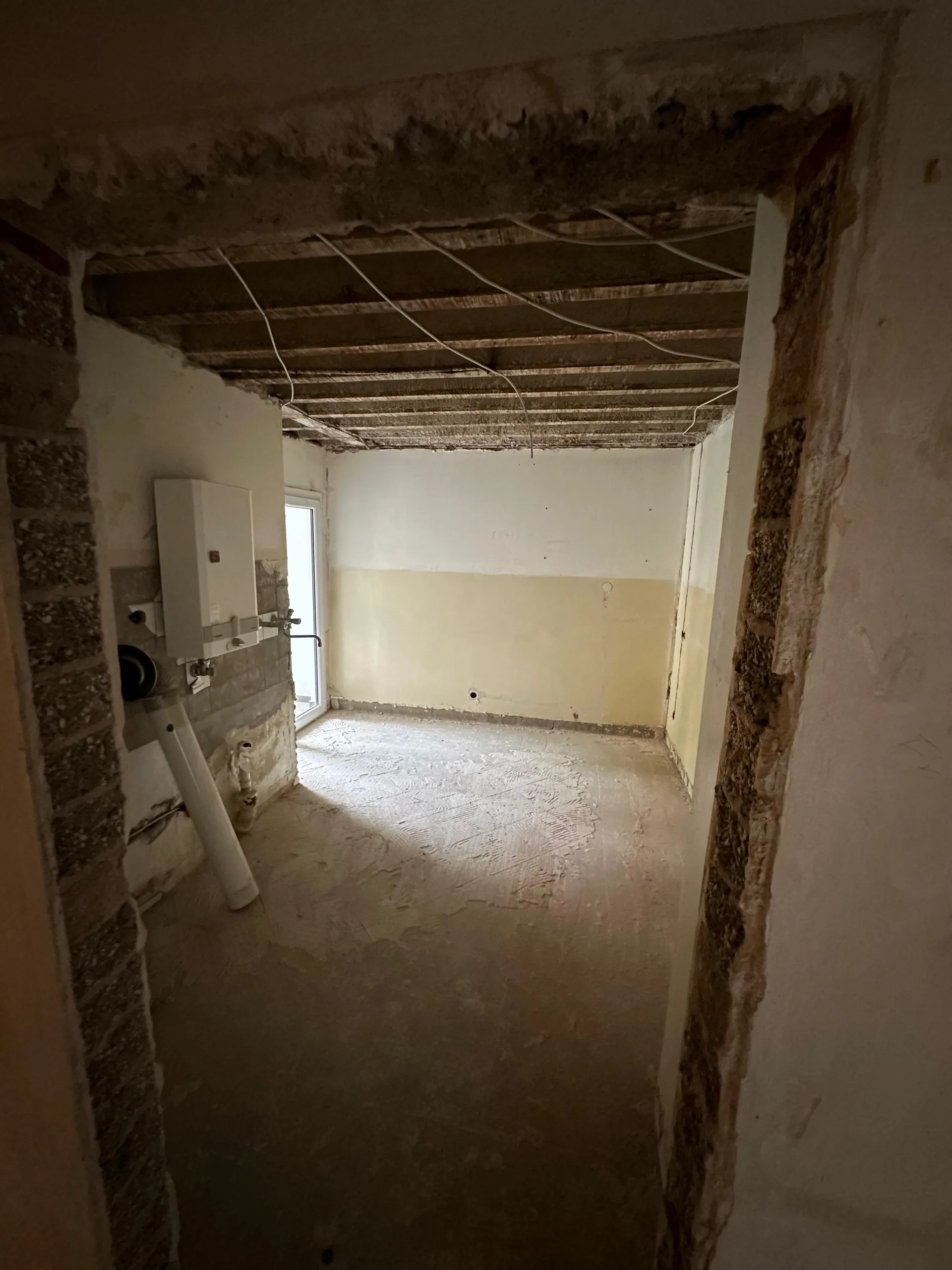 Rohbau und Abrissarbeiten