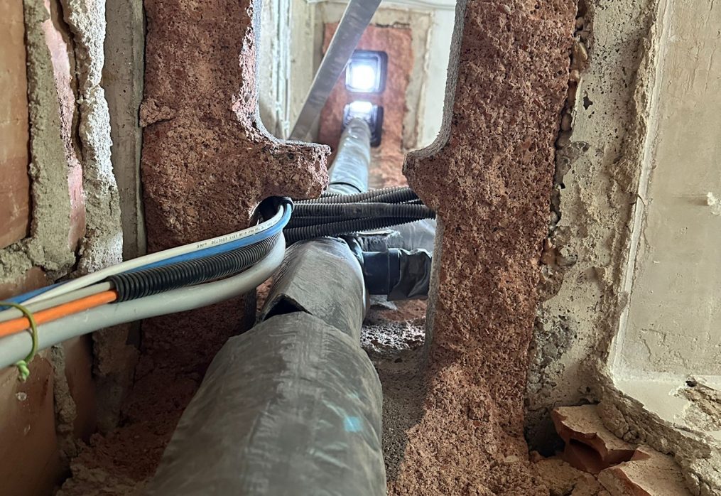 Warum ständige Instandhaltungs­maßnahmen bei Immobilien sinnvoll sind – und wie niwo Sanierungen Sie dabei unterstützt